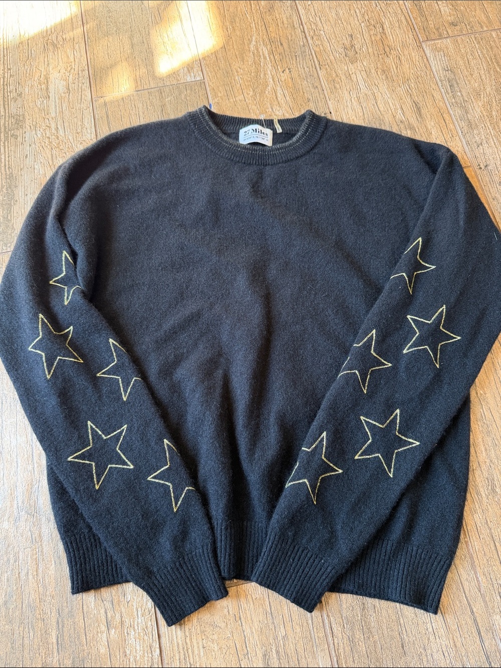 27 Miles Malibu Black Cashmere Sweater with Gold Stars and Trim Size XS